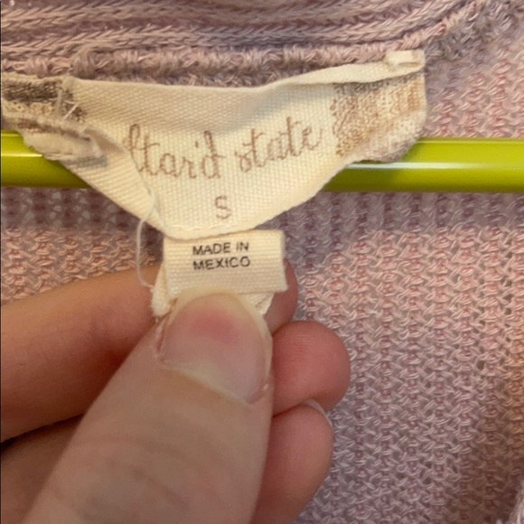 blouse - Picture 3 of 5